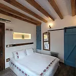 Bed & Breakfast Pulinda 4*