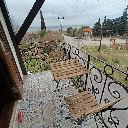 B&B Puli Stone Doğanbey