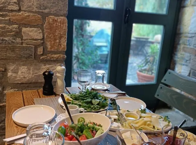 Bed & Breakfast Pulinda Pansiyon 4*